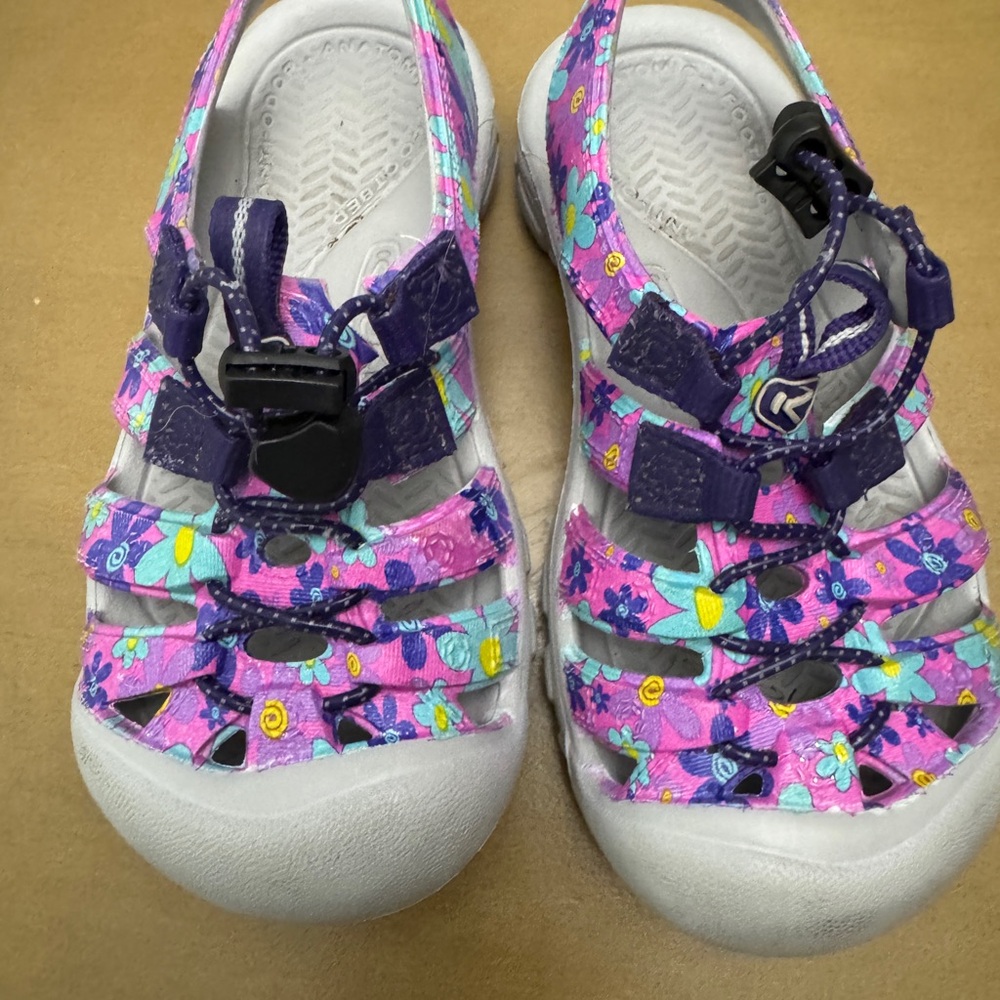 Kids Keen Floral Purple and Pink Sandals, Size 12